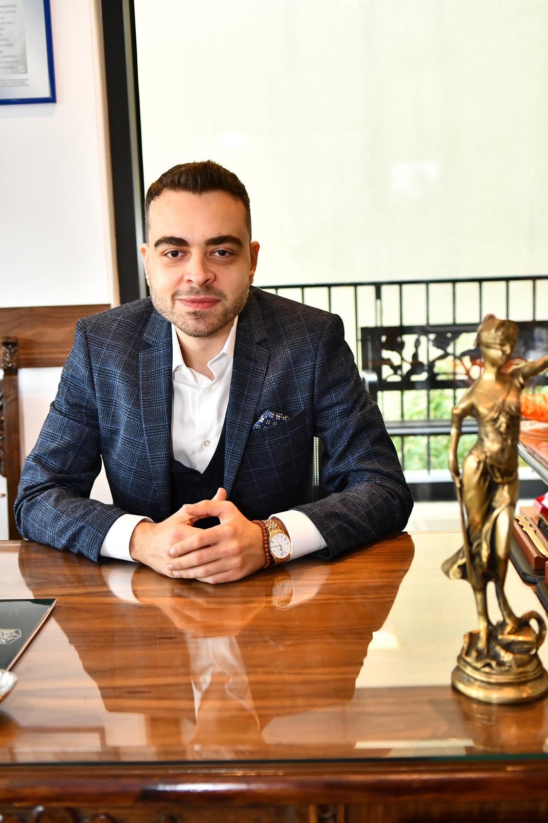 Portret avocat specializat în drept penal din București